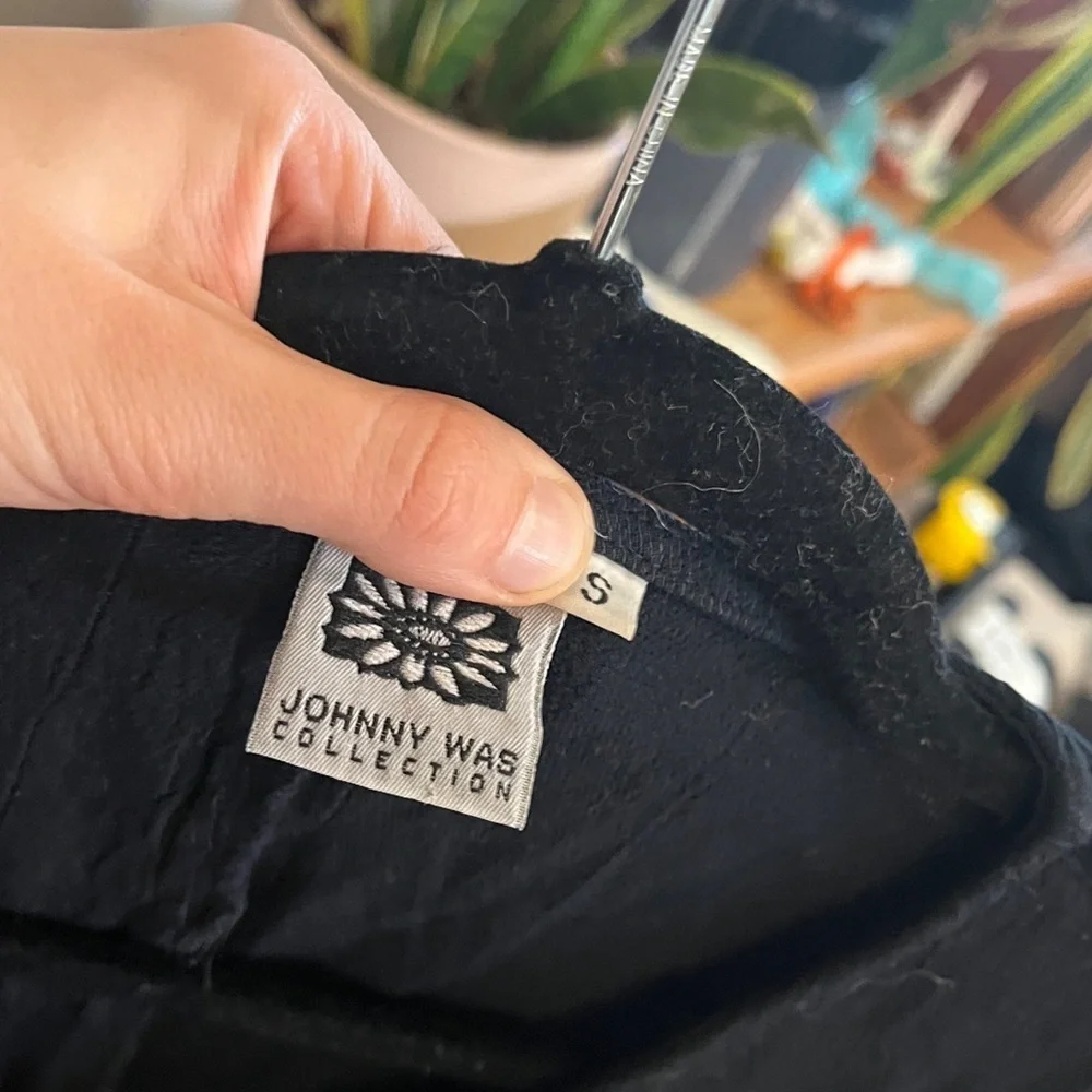 Vintage Y2K Johnny Was Black sleeveless midi dress w embroidery details xs/s - Picture 6 of 10